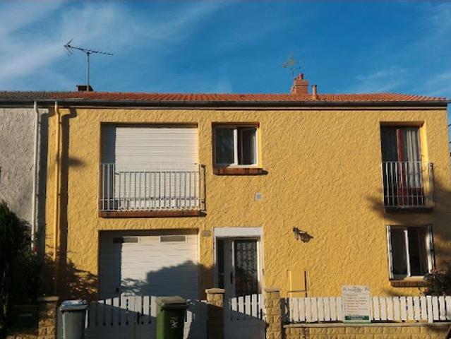 Location Maison 6 pièces 150 m2 Fleury les Aubrais