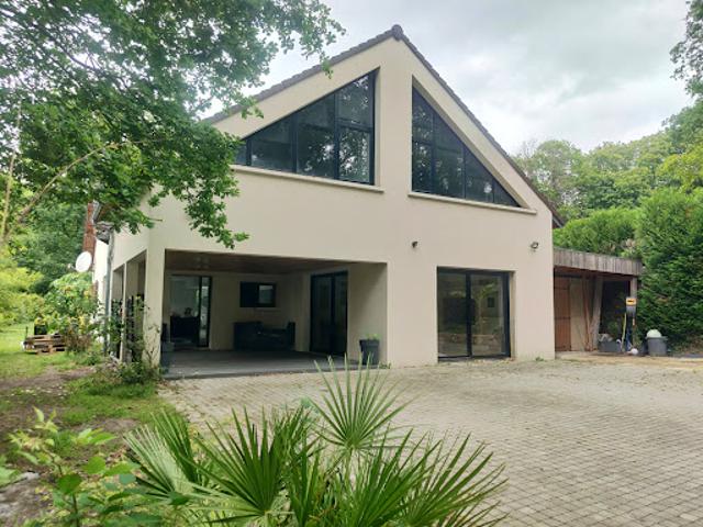 Location Maison 6 pièces 165 m2 Forges les Bains