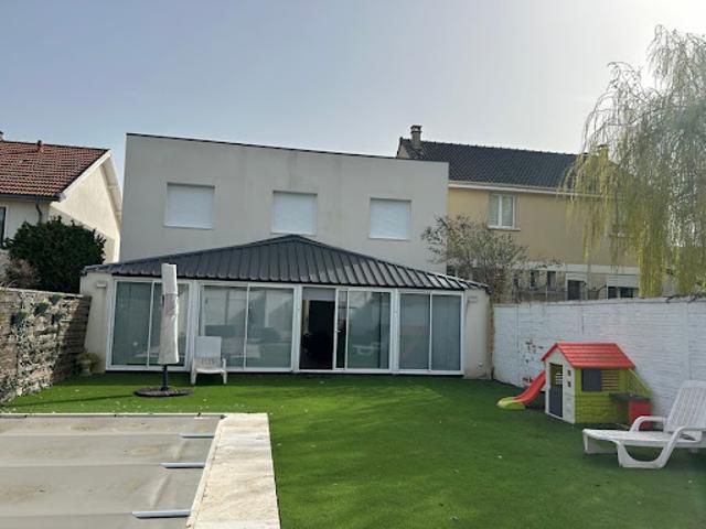 Location Maison 6 pièces 165 m2 Savigny sur Orge