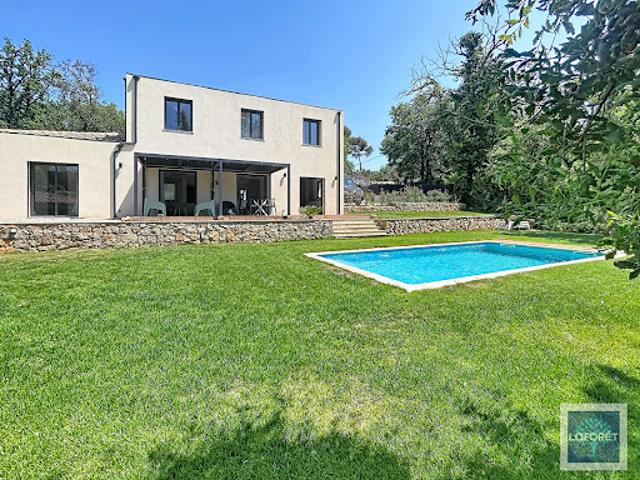 Location Maison 6 pièces 169 m2 Saint paul de Vence