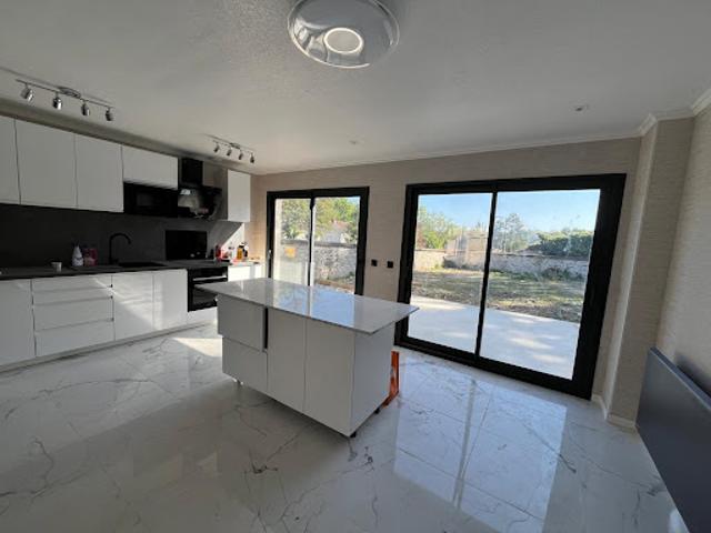 Location Maison 6 pièces 160 m2 Le Mée sur Seine