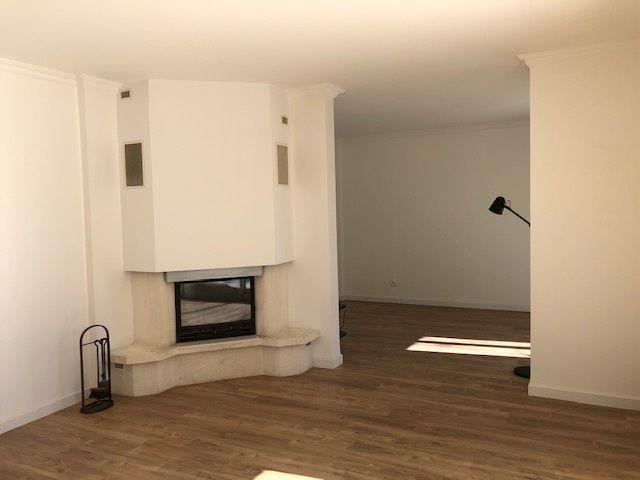 Location Maison 6 pièces 162m² CERNAY LA VILLE 78720