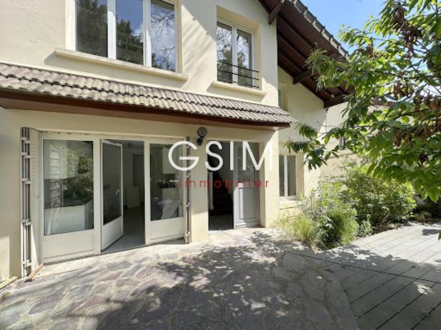 Location Maison 6 pièces 182 m2 Garches