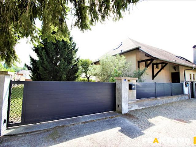 Location Maison 6 pièces 183 m2 Rumilly