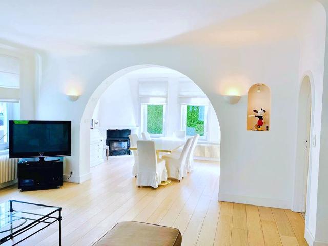 Location Maison 6 pièces 200m²