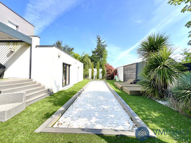 Location Maison 6 pièces 214 m2 Orvault