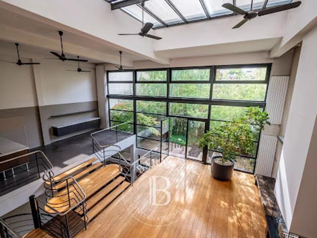 Location Maison 6 pièces 428.54 m2 Asnieres sur seine