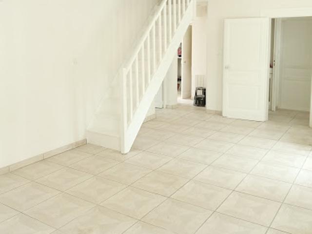 Location Maison 6 pièces 80 m2 Chartres