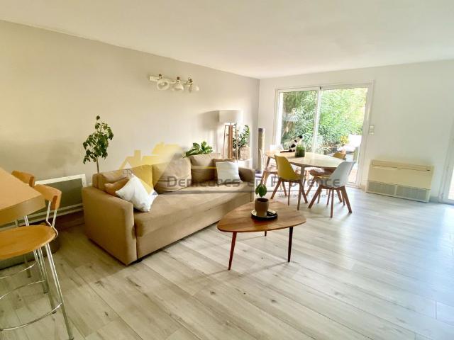 Location Maison 6 pièces 93m² AGDE 34300