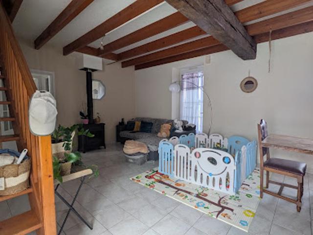 Location Maison 6 pièces 94 m2 Saint Hilaire le Vouhis