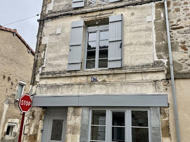Location Maison 6 pièces 95 m2 Nontron