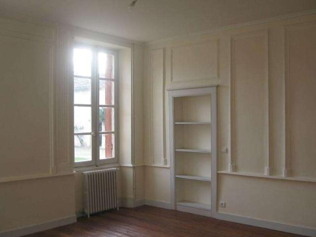 Location maison 6 pièces Castets en Dorthe 33