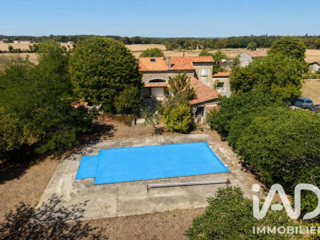 Location maison 6 pièces Jauldes 16