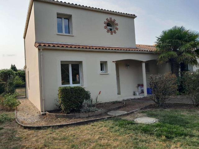 Location maison 6 pièces La Limouzinière 44