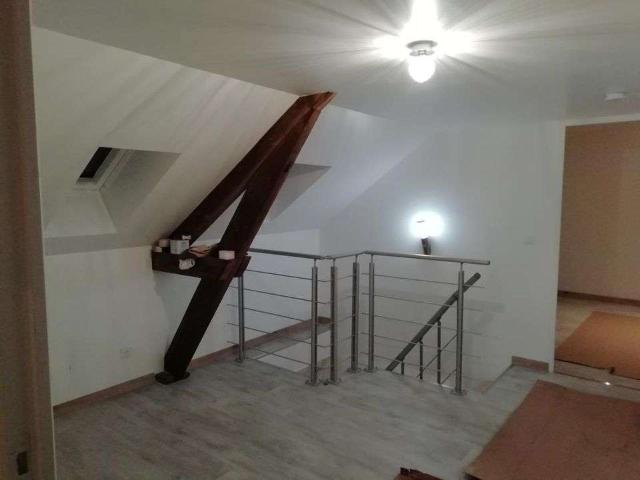 Location maison 6 pièces Le Roc 46