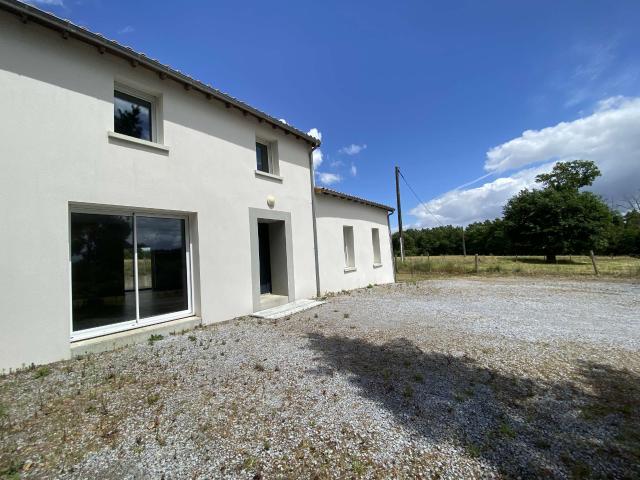 Location maison 6 pièces Saint Germain sur Moine 49