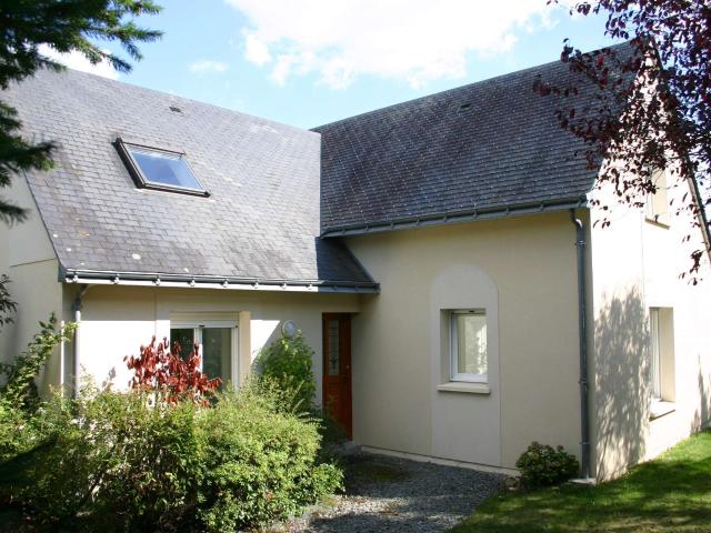 Location maison 6 pièces Saint Léger Des Bois 49