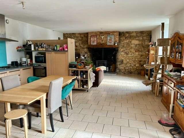 Location maison 6 pièces Saint Pern 35