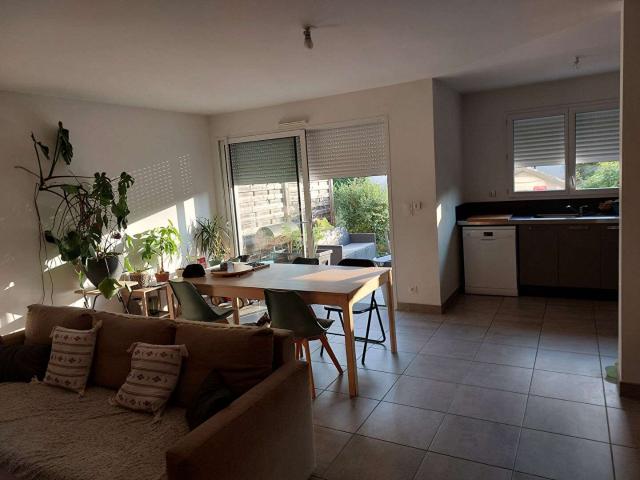 Location maison 6 pièces Pellouailles les Vignes 49