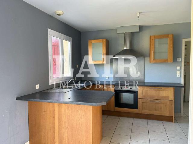 Location maison 6 pièces Villeneuve en Perseigne 72