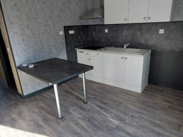 Location maison 71 m², La creche 79260Deux Sèvres