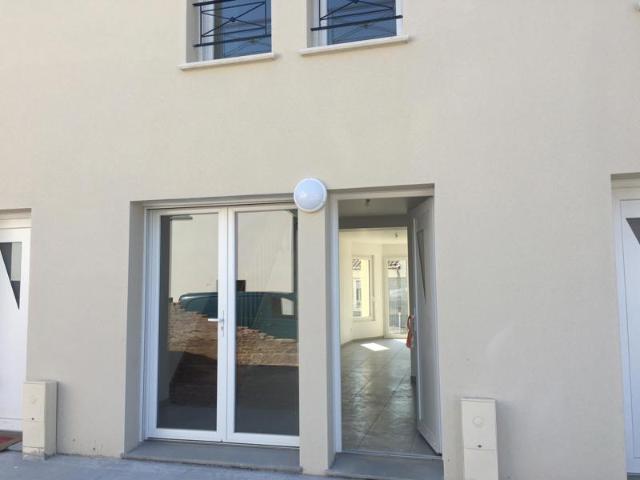 Location Maison 77 m² à Amiens 795 ¤ CC /mois