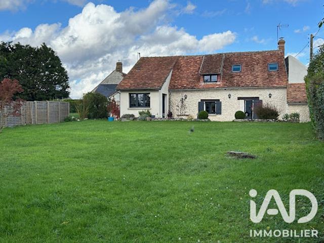 Location Maison 8 pièces 204 m2 Chevilly