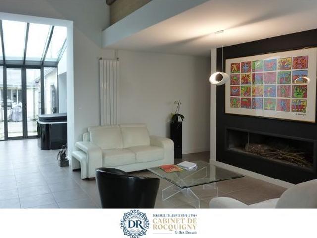 Location Maison 8 pièces 230m² VENNECY 45760
