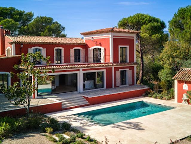 Location Maison 8 pièces 400 m2 Mougins