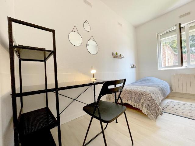 Location: maison 8 pièces à Aulnoy lez Valenciennes
