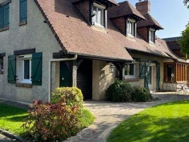Location maison 8 pièces Saint Jacques sur Darnétal 76