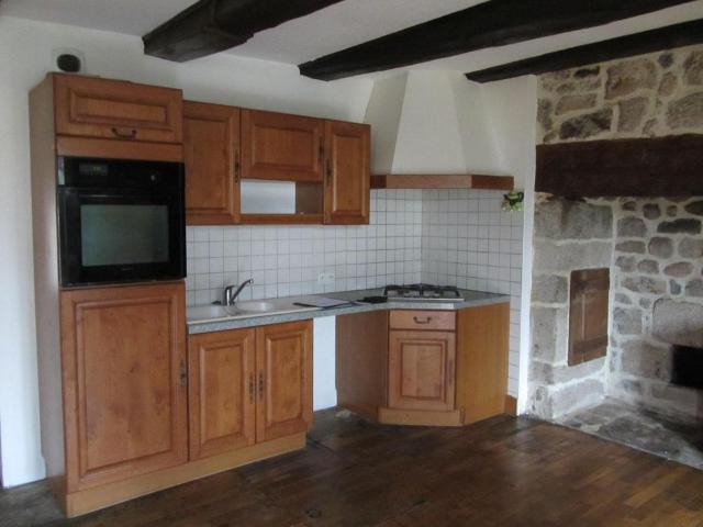 Location Maison 98m² MEYMAC 19250