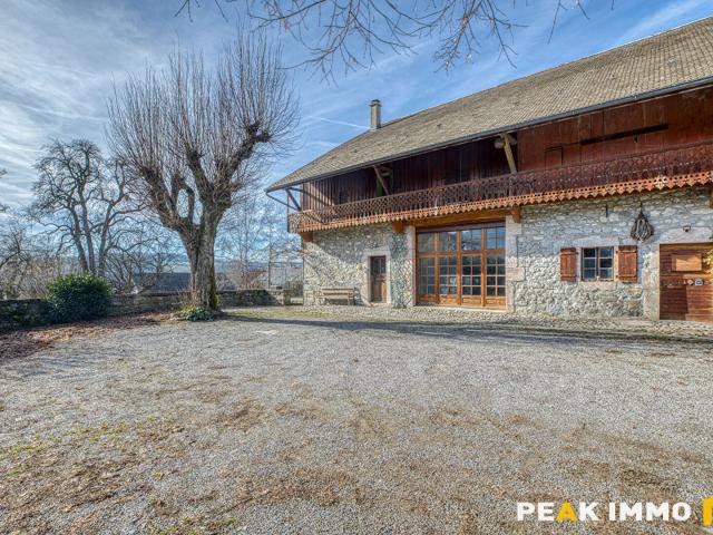 Location maison 9 pièces Viuz en sallaz