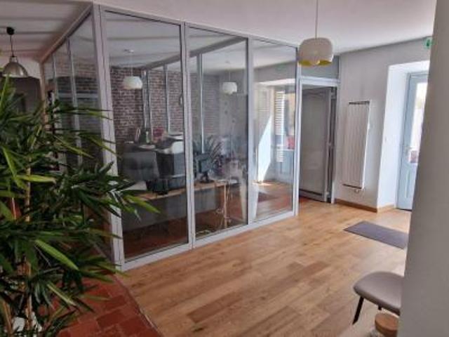 location maison centre ville 75 m2 corse 20090 1200 €