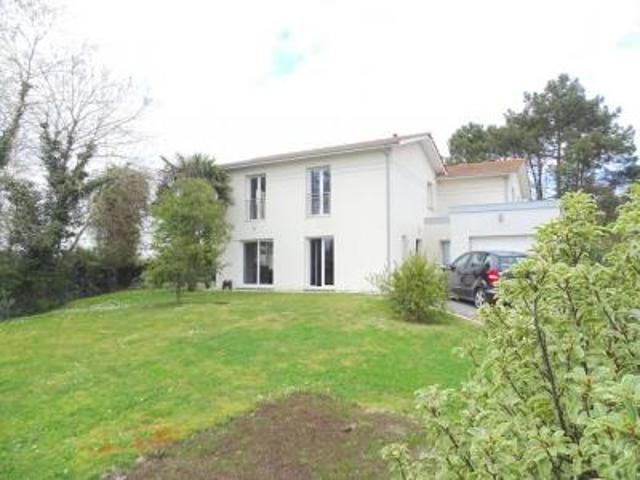 location maison creon 4 pièces 101 m2 gironde 33670 1095 € / mois