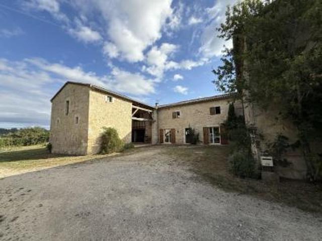 location maison a 10 min de réalmont 6 pièces 174 m2 tarn 81440 1250 €