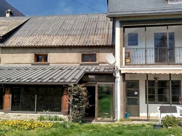Location maison à CAMPAN 65710