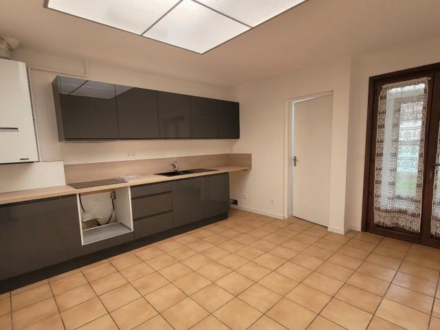 location maison à croix