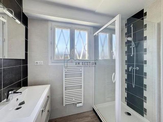 location maison ambazac 5 pièces 124 m2 haute vienne 87240 900 € / mois