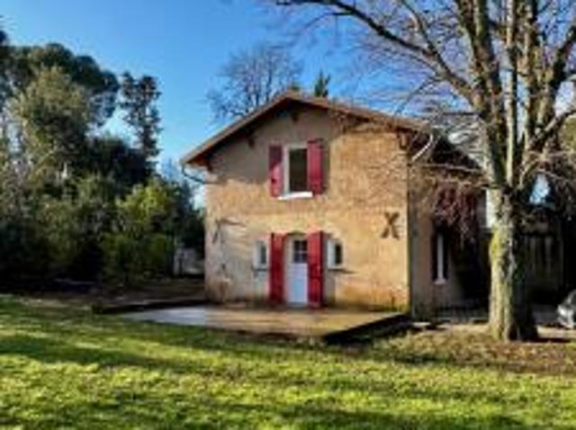 location maison aix nord 7 pièces 136 m2 bouches du rhone 13770 1935 €