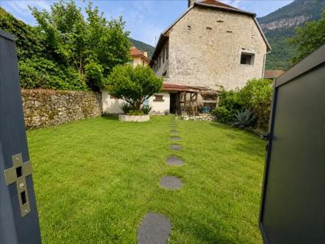 location maison beon 4 pièces 100 m2 ain 01350 1250 € / mois
