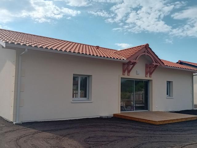 Location maison Biscarrosse: 1 500 € AJP Immobilier Biscarrosse