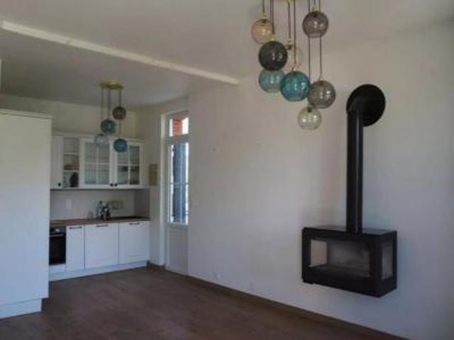 location maison blaye 3 pièces 60 m2 gironde 33390 1000 € / mois
