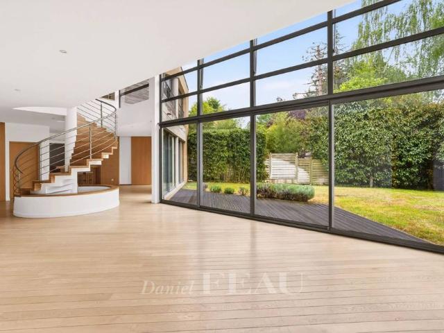 Location maison, Garches, 8 pièces, 245 m², ref 86952252