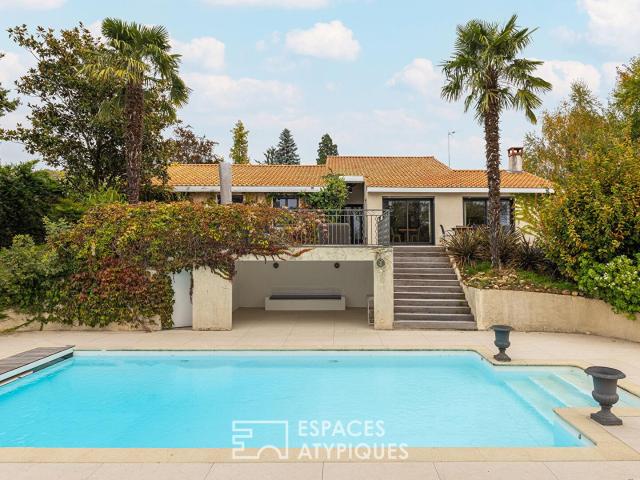 Location Maison de caractère avec piscine et vue dégagée à Saint Didier au Mont d'Or à SAINT DIDIER AU MONT D OR 270 m2 Espaces Atypiques Lyon