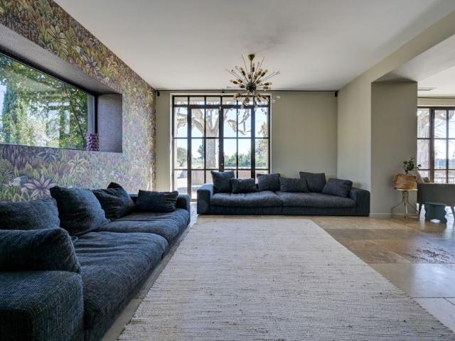 Location Maison de luxe Aix en Provence 15 Pièces 450 m²