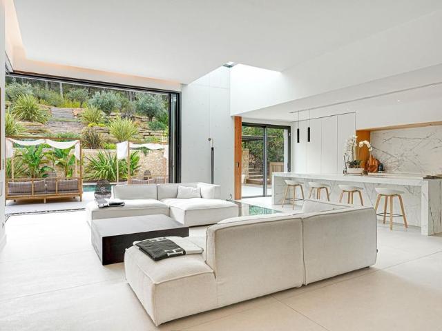 Location Maison de luxe Aix en Provence 6 Pièces 350 m²