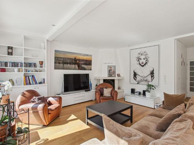 Location Maison de luxe Suresnes 6 Pièces 192 m²