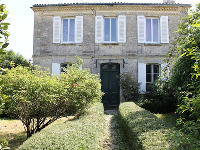 Location Maison de maître 7 pièces 230 m2 Capian