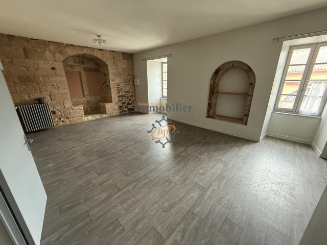 Location maison de village Vabres l'Abbaye 3 pièces 107m² 550€ | Hubert Peyrottes Immobilier